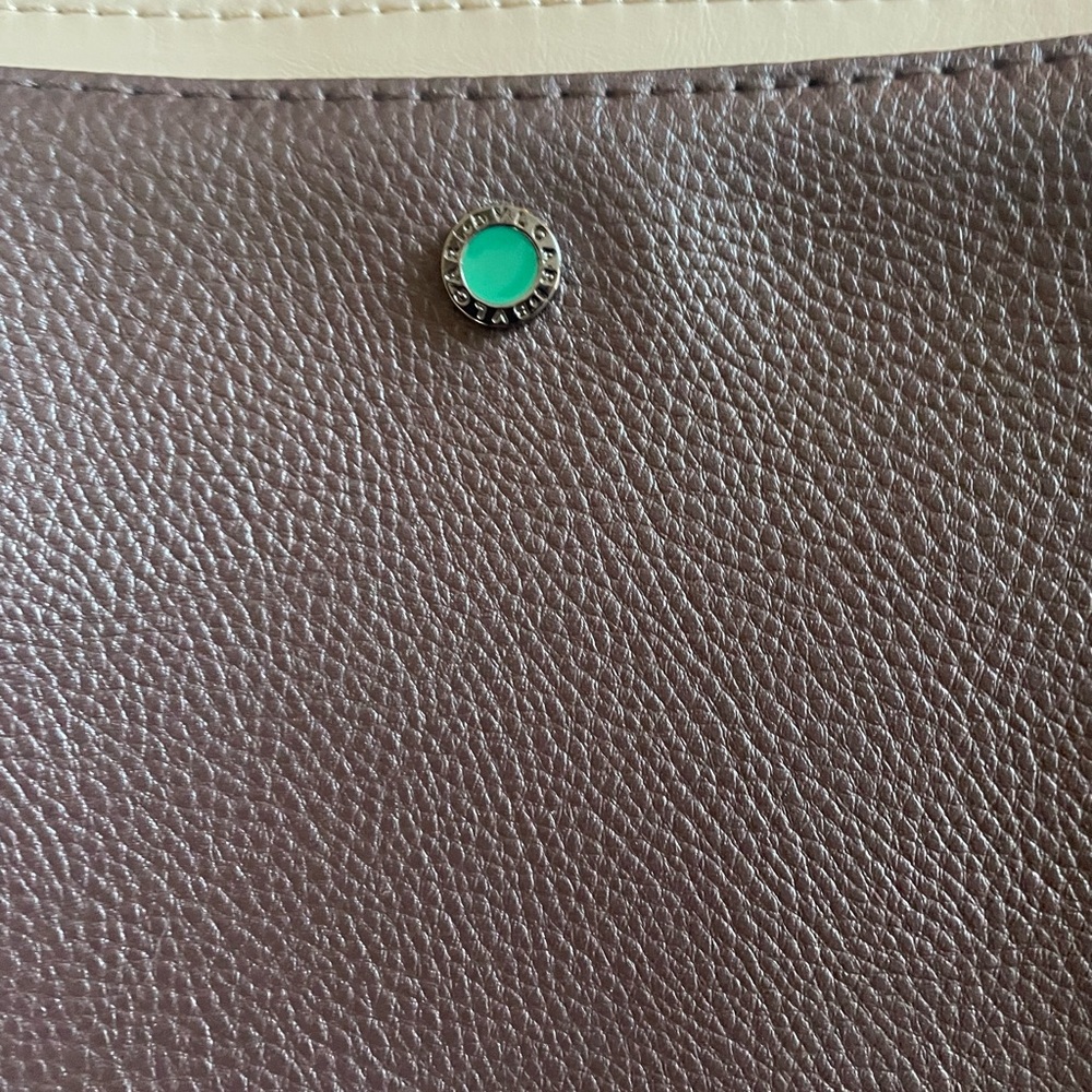 Bvlgari Makeup Bag for Emirates in excellent
Condition - Picture 4 of 7